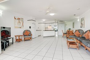 Beachfront Apartments on Trinity Beach