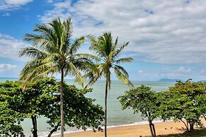 Beachfront Apartments on Trinity Beach