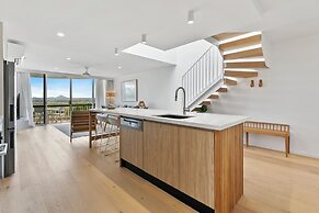 Noosa Hill Resort