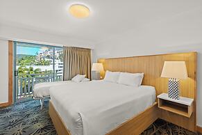 Airlie Beach Hotel