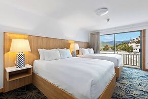 Airlie Beach Hotel