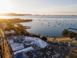 Airlie Beach Hotel
