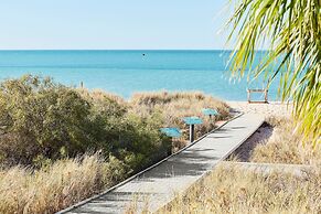 RAC Monkey Mia Dolphin Resort