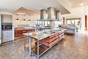 RAC Monkey Mia Dolphin Resort