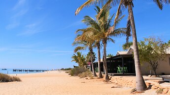 RAC Monkey Mia Dolphin Resort