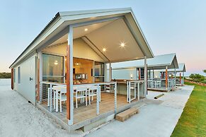 RAC Monkey Mia Dolphin Resort