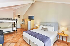 RAC Monkey Mia Dolphin Resort