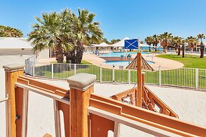 RAC Monkey Mia Dolphin Resort