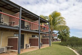 RAC Monkey Mia Dolphin Resort