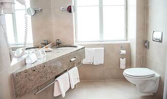 Opera Suites - Self Check-in