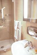 Opera Suites - Self Check-in