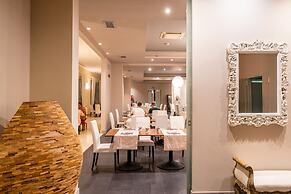 Capo Peloro Resort - Adults Only