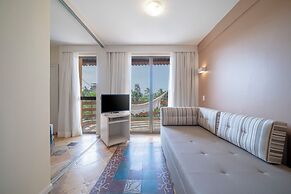 Beach Park Suites Resort