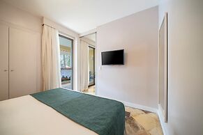Beach Park Suites Resort