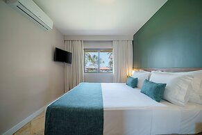 Beach Park Suites Resort