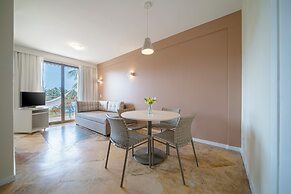 Beach Park Suites Resort