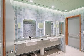 Beach Park Suites Resort
