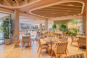 Beach Park Suites Resort