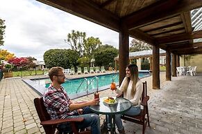 Distinction Te Anau Hotel And Villas