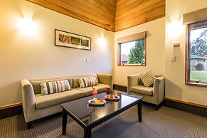 Distinction Te Anau Hotel And Villas