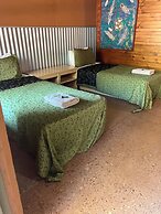 Territory Manor Motel & Caravan Park