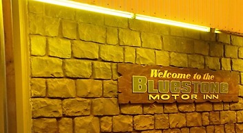 Bluestone Motor Inn