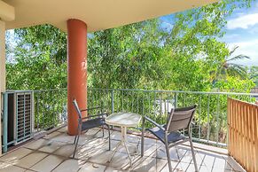Cullen Bay Resort