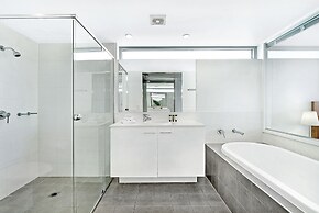 ULTIQA Freshwater Point Resort