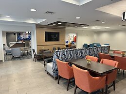 Holiday Inn Express & Suites Dewitt (Syracuse) by IHG