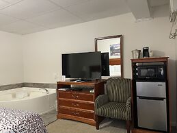 Colonial Motel