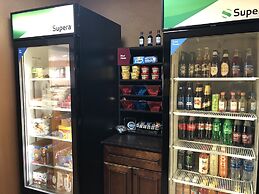 Comfort Suites At WestGate Mall