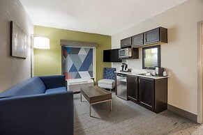 Holiday Inn Express Hotel & Suites PERRY by IHG