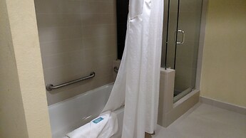 Holiday Inn Express Hotel & Suites PERRY by IHG