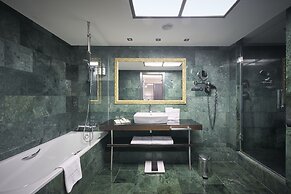 Catalonia Rigoletto Hotel