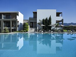 Pelagos Suites Hotel & Spa