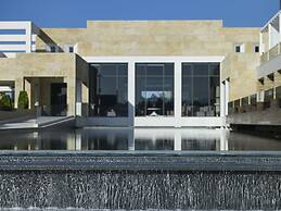 Pelagos Suites Hotel & Spa