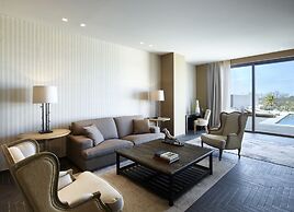 Pelagos Suites Hotel & Spa