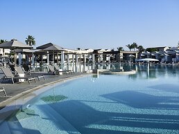 Pelagos Suites Hotel & Spa