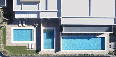 Pelagos Suites Hotel & Spa