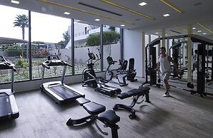 Pelagos Suites Hotel & Spa