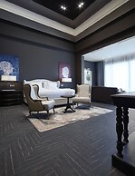 Pelagos Suites Hotel & Spa