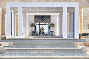 Pelagos Suites Hotel & Spa