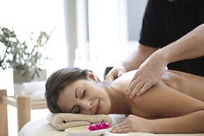 Pelagos Suites Hotel & Spa