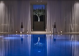 Pelagos Suites Hotel & Spa