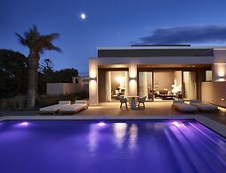 Pelagos Suites Hotel & Spa