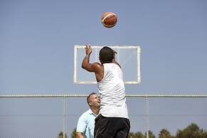 Pelagos Suites Hotel & Spa