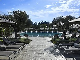 Pelagos Suites Hotel & Spa