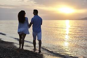 Pelagos Suites Hotel & Spa