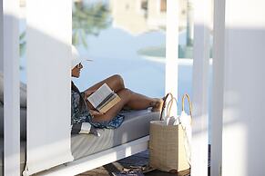 Pelagos Suites Hotel & Spa