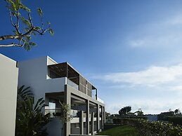 Pelagos Suites Hotel & Spa